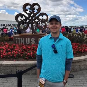 Meet your Posher, Ethan